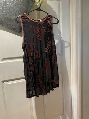 Knox Rose Black and Rose Gold Floral Sheer Tank with Velvet Trim